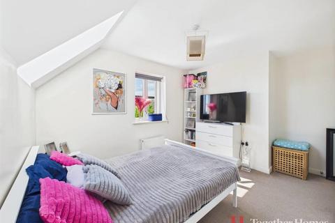 2 bedroom block of apartments for sale, Brick Kiln Road, Romford