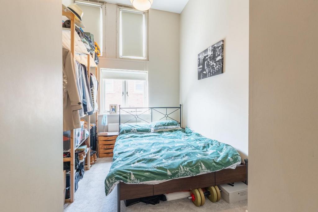 Bedroom two-1.jpg