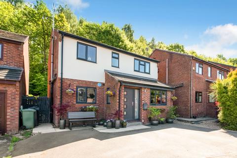 3 bedroom detached house for sale, Crown Street, Scissett, HD8