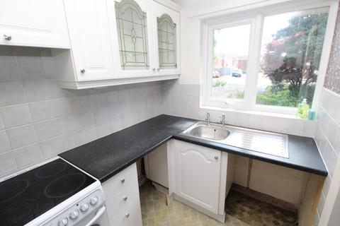 2 bedroom semi-detached bungalow for sale, Nursery Hollow, Leicester LE2