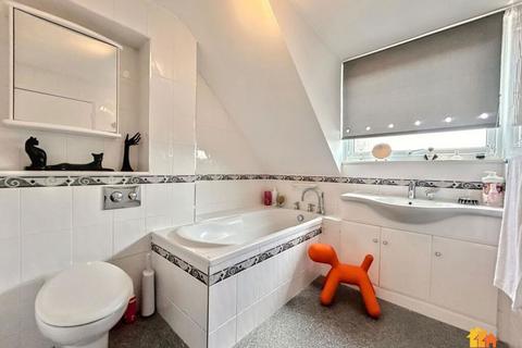3 bedroom apartment for sale, Townfield Lane, Chalfont St. Giles, Buckinghamshire, HP8 4QW