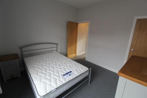 3 bedroom terraced house to rent, Kirby Road, Coventry