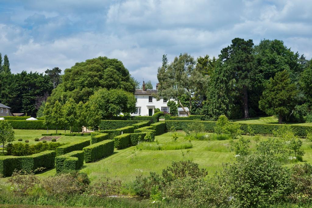 Formal Grounds