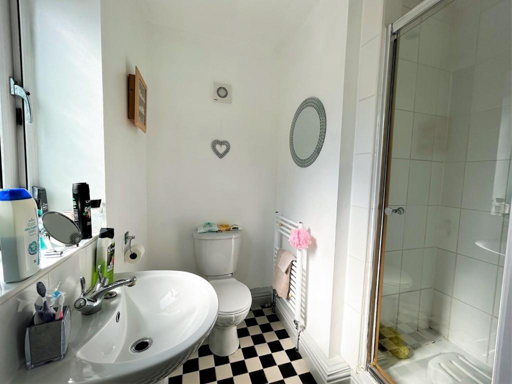 Ensuite.jpg