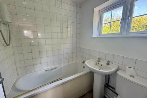 1 bedroom maisonette to rent, Maybank Close, Lichfield