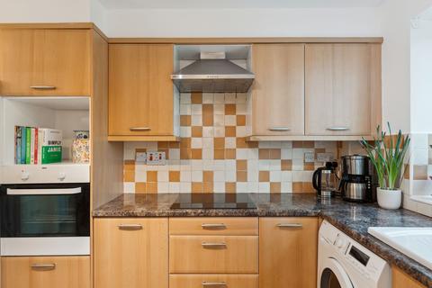 Flat 1, 46 Addison Road, Glasgow, G12 0TT