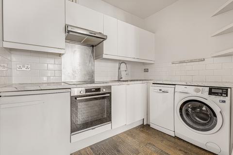 1 bedroom flat to rent, Munster Road, London
