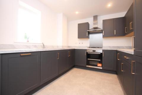 6 bedroom terraced house to rent, Golledge Crescent, Bristol BS34