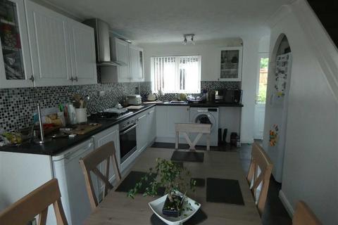 135 Arbor Way, Birmingham, B37 7LB