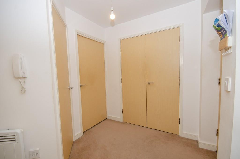 Hallway.jpg
