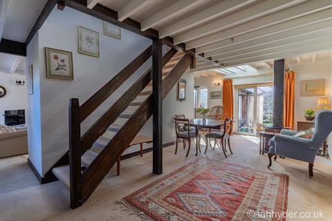 3 bedroom cottage for sale, Challoners Mews, Rottingdean, Brighton BN2