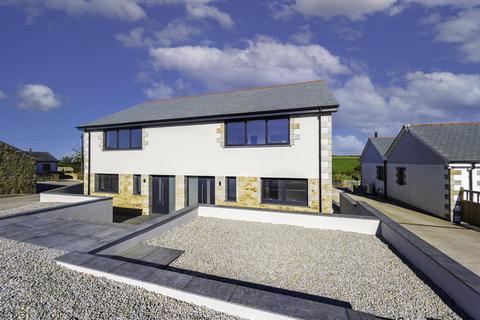 undefined, Boquio Farm, Farms Common TR13