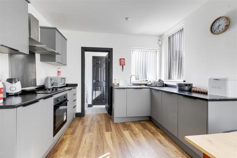undefined, Highbury Road, Bulwell NG6