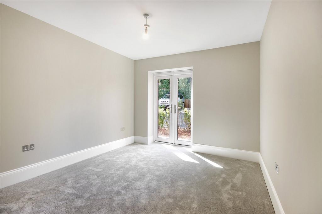 Plot 4 Bedroom