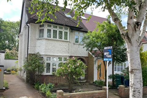undefined, Hendon NW4