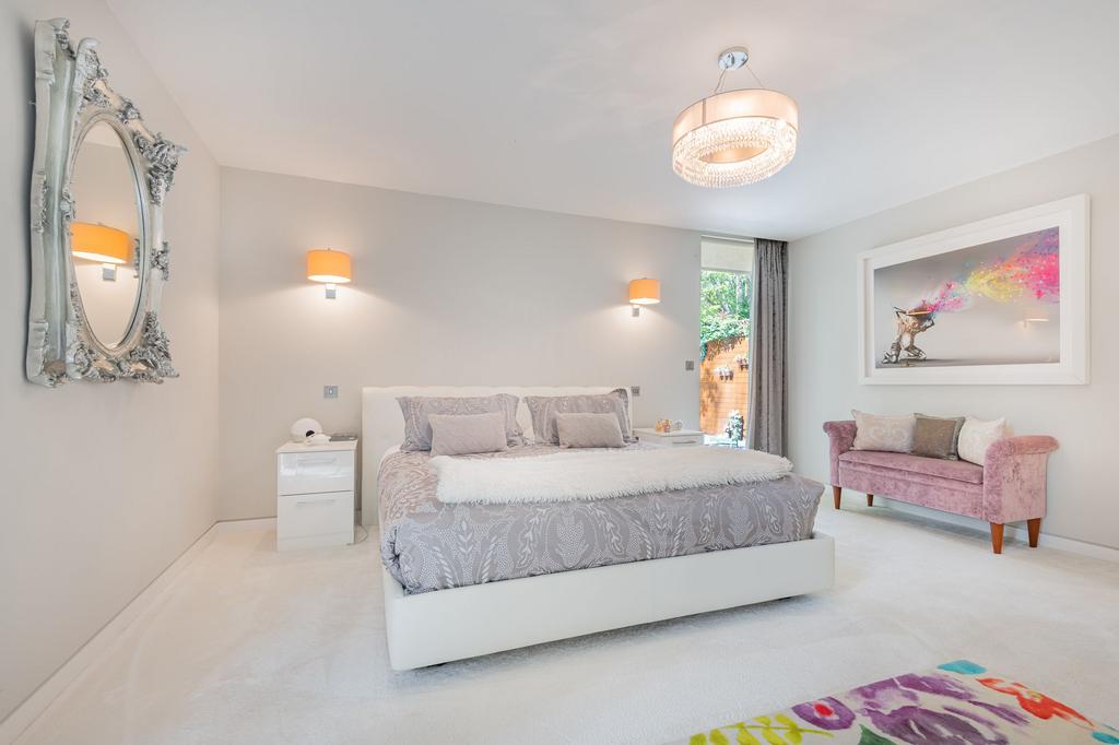 Principal Suite