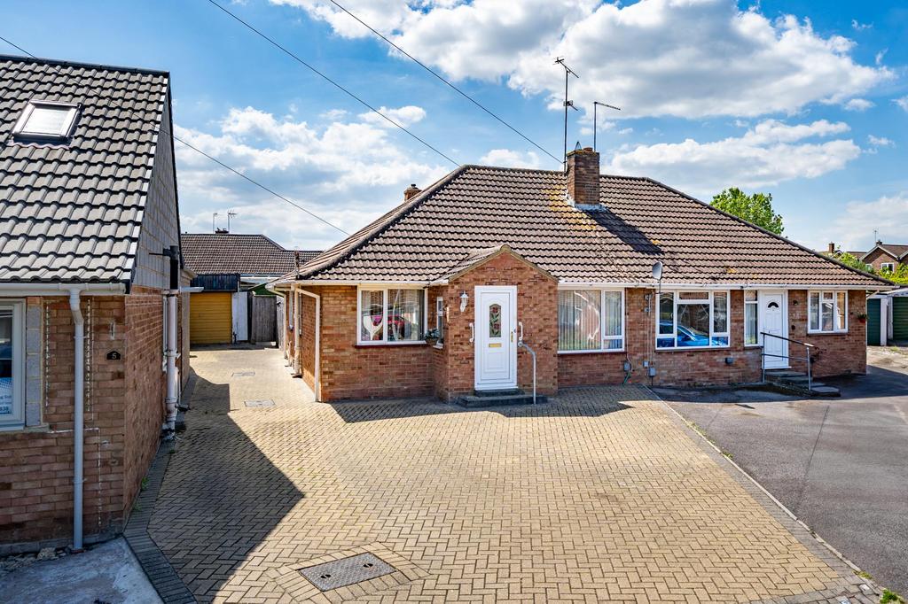 6-Windermere-Close-02167