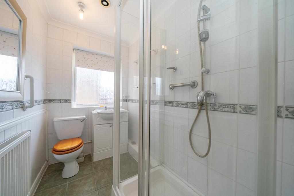 6-Windermere-Close-02145
