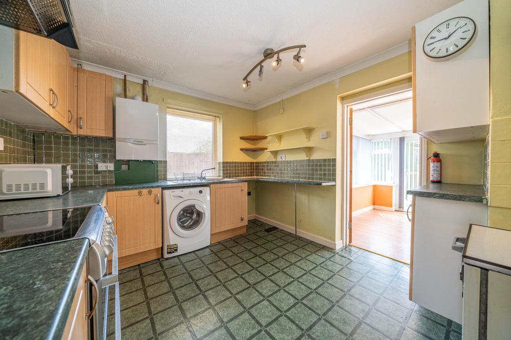 6-Windermere-Close-02134