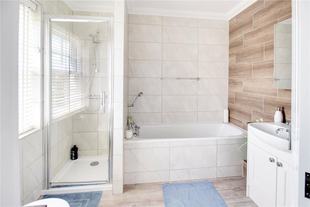 En Suite 1