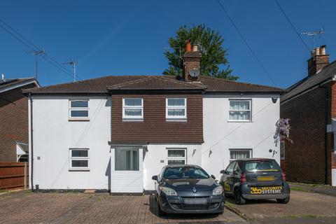 43 Allingham Road, Reigate, RH2 8HU