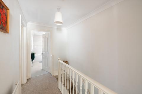 43 Allingham Road, Reigate, RH2 8HU