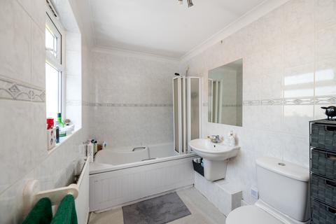 43 Allingham Road, Reigate, RH2 8HU