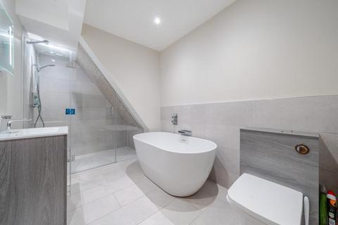 White Ladies Redesdale Place, Moreton-in-marsh, GL56 0EQ
