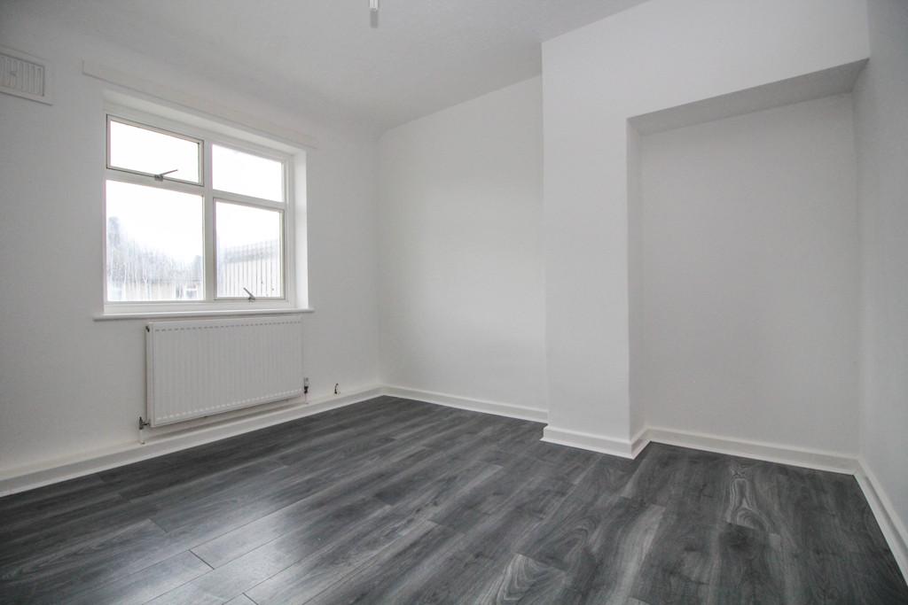 1024px.2395938 1682696180-8609-Second Bedroom