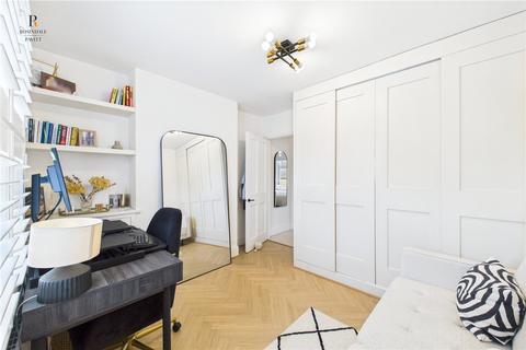 5 Rochester Road, Carshalton, SM5 2LB