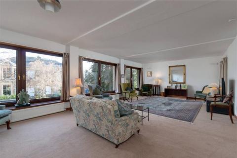 undefined, Queen's Crescent, Edinburgh EH9