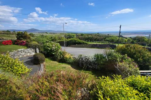 3 bedroom semi-detached bungalow for sale, Lumway, 6 Fron Hill, Llanfair