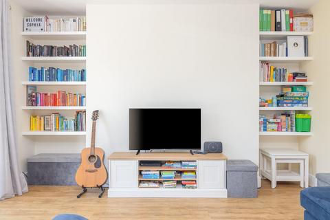 2 bedroom flat for sale, Cotham Road, Cotham