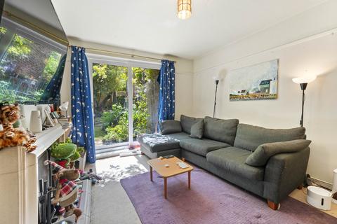 undefined, Westleigh Avenue, London, SW15