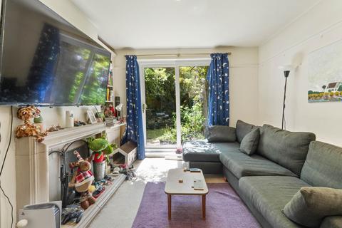 undefined, Westleigh Avenue, London, SW15
