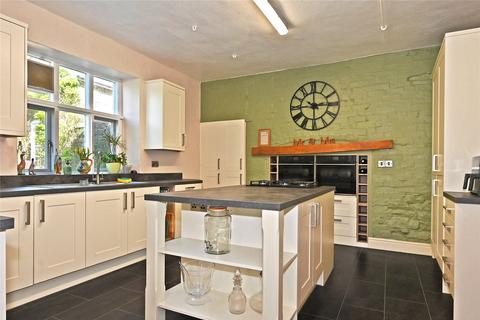 6 bedroom detached house for sale, Guidfa House, Crossgates, Llandrindod Wells, Powys, LD1