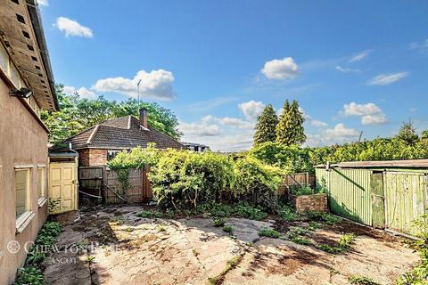 3 bedroom detached house for sale, Truss Hill Road, ASCOT