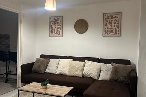 undefined, 27 Carlton Rd, M16