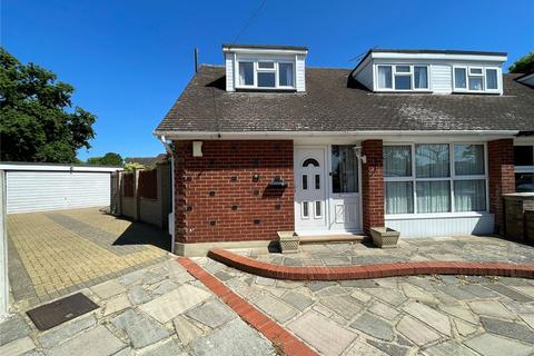 7 Beverley Close, Hornchurch, RM11 3PB