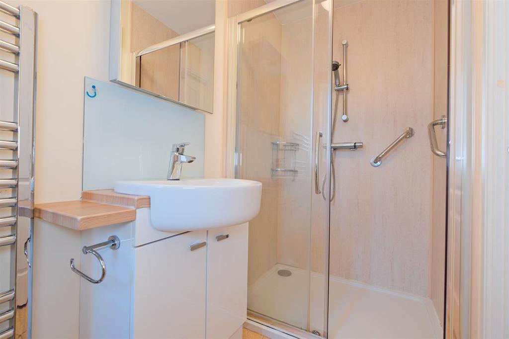 Ensuite