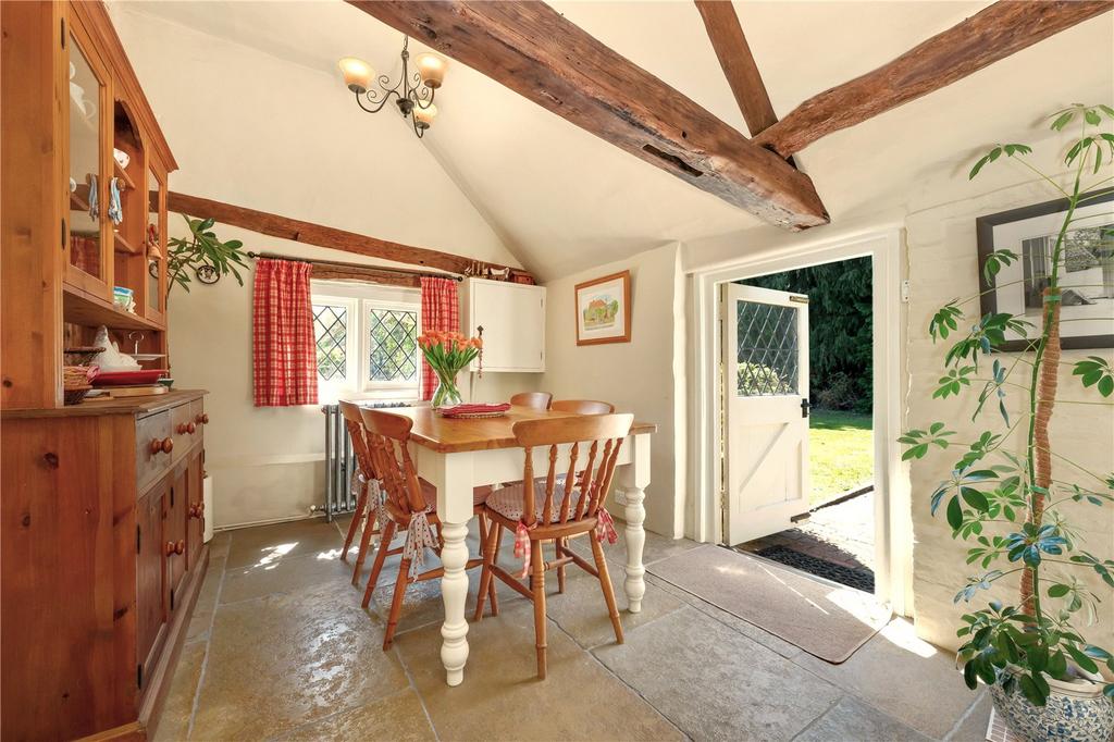 Breakfast Room