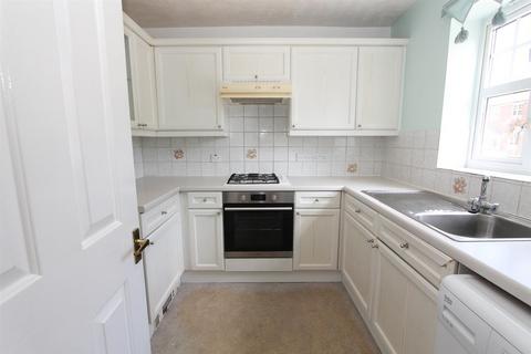 63 Bakers Gardens, Carshalton, SM5 2SF