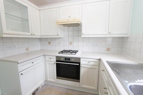63 Bakers Gardens, Carshalton, SM5 2SF