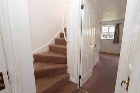 63 Bakers Gardens, Carshalton, SM5 2SF