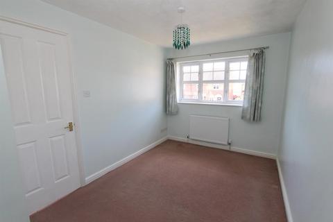 63 Bakers Gardens, Carshalton, SM5 2SF