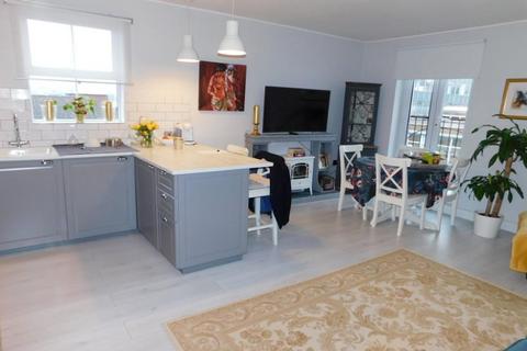 3 bedroom flat for sale, Marlborough Court, Grove Road, Luton LU1