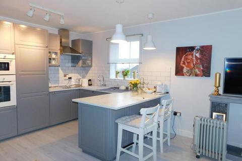 3 bedroom flat for sale, Marlborough Court, Grove Road, Luton LU1