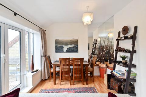 1 bedroom apartment for sale, Carillon Court, Oxford Road, London