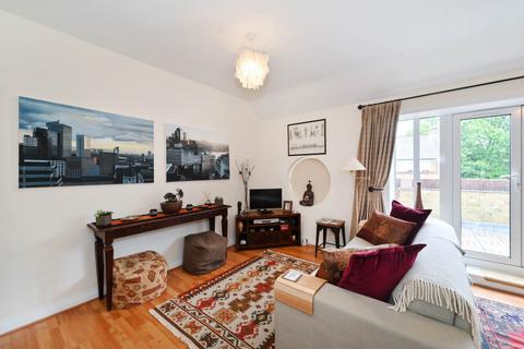 1 bedroom apartment for sale, Carillon Court, Oxford Road, London