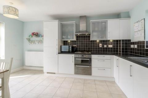 3 bedroom semi-detached house for sale, Blythebridge, Milton Keynes MK10